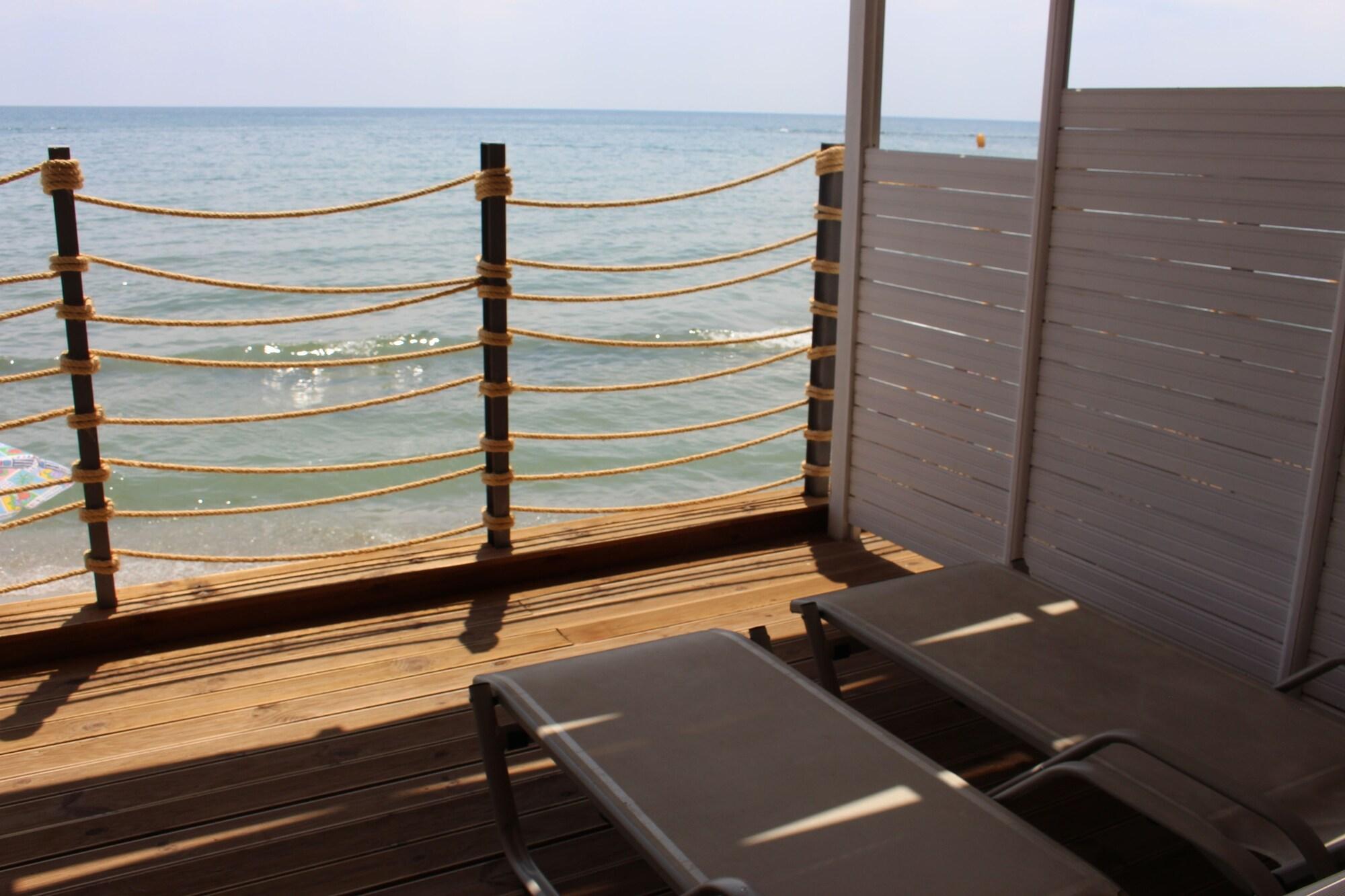 Paralia Beach Boutique Hotel Eksteriør bilde