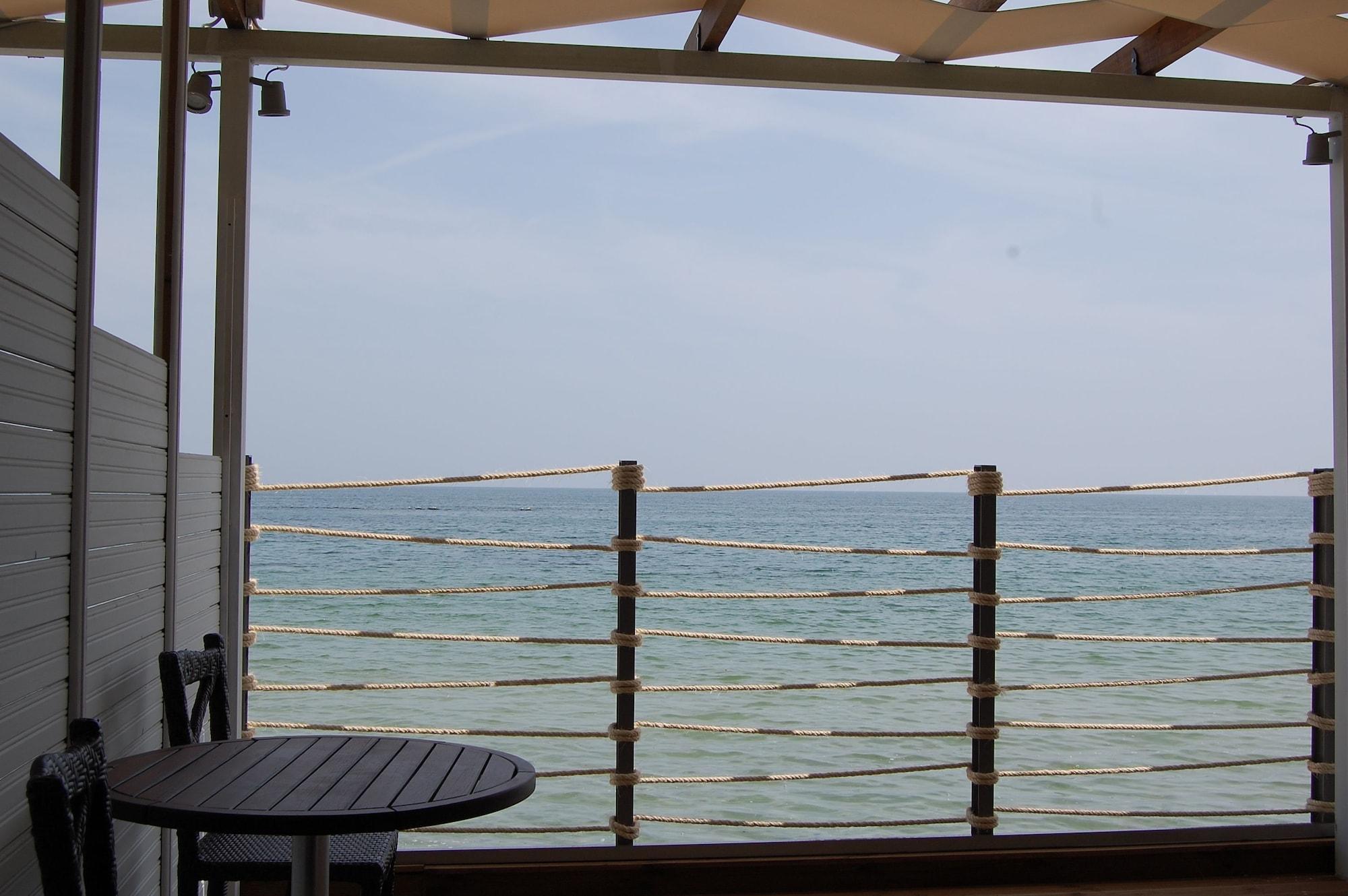 Paralia Beach Boutique Hotel Eksteriør bilde
